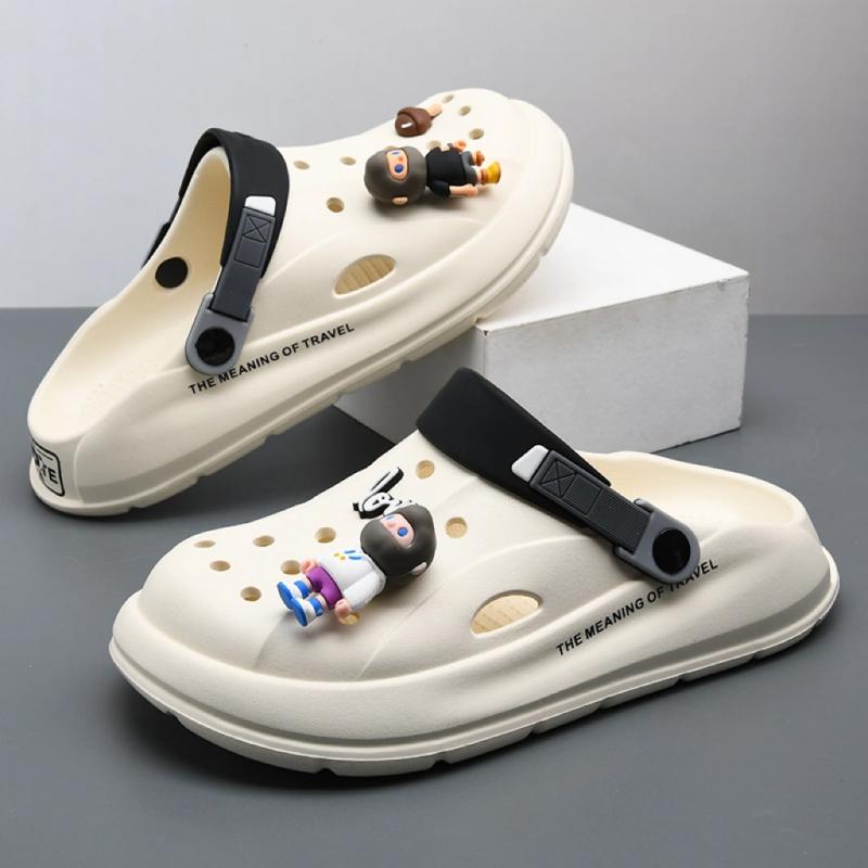 メンズサンダル 厚底 防滑 クロッコ柄 ビーチサンダル 男性用 ルームサンダル 通勤用 普段使い 透気性 軽量 PVC素材 丸型トゥ インソール クッション性 丸型ヒール 1.5-3.5cmヒール ビッグベア柄 デビル柄 ナチュラルカラー グレー ブラッ