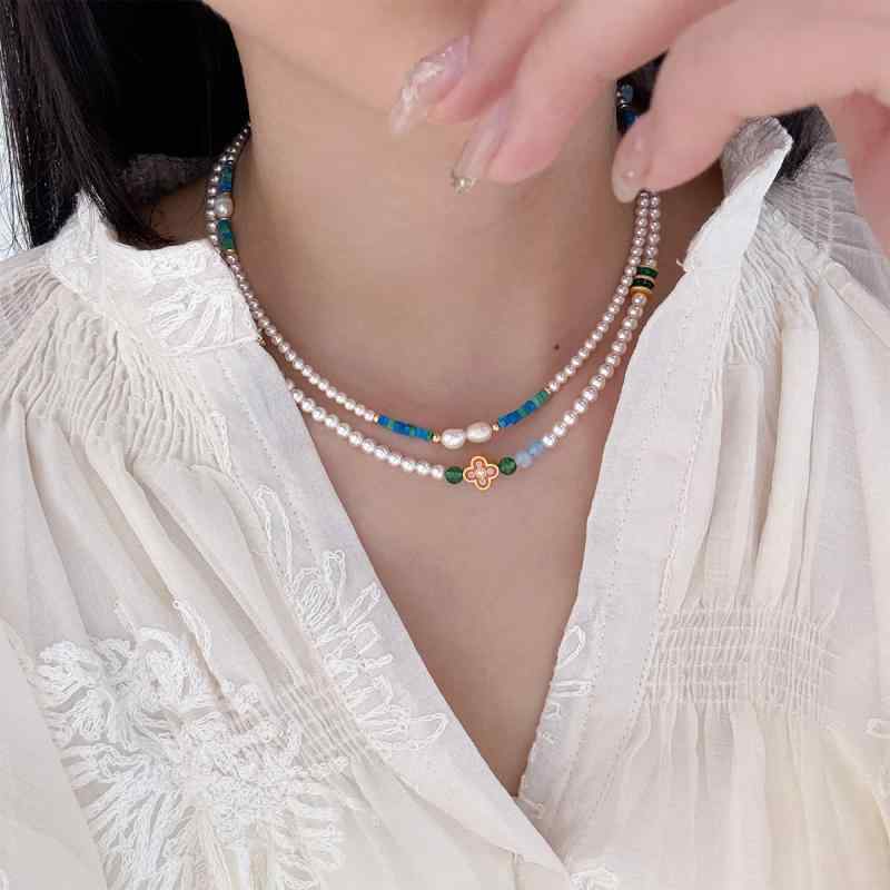 Other - ネックレス 女性用 鎖骨チェーン 復古 ファッション 精致 四つ葉のクローバー 淡水パール ビーズ チェーン 切り替え デザイン 軽量 夏 2025年モデル 植物モチーフ 花柄 アクセサリー かわいい 普段使い