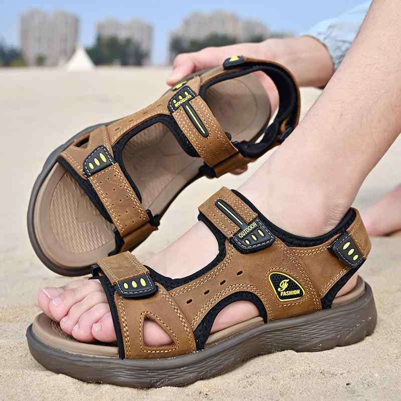メンズサンダル ビーチサンダル 男性用 露趾 牛皮素材 透気性 快適 クッション 魔術貼 着脱簡単 軽量 黒 グレー ブラウン 休闲スタイル 通勤 普段使い アウトドア 青年向け 大きめサイズ 夏 秋 春夏 秋冬 通年