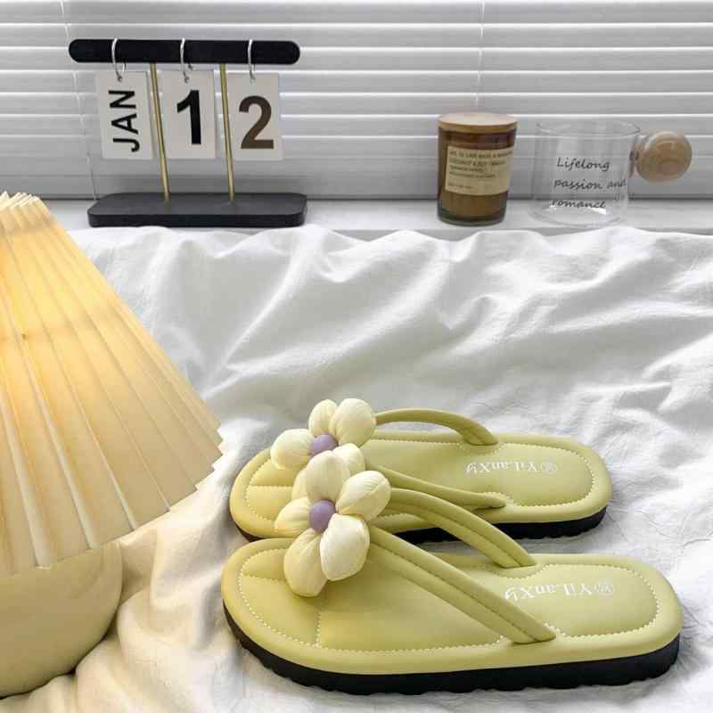 サンダル 女性用 花柄 フラット イエロー ブルー ピンク 夏 ビーチ 防滑 PVC 日常 外出 履き 快適 軽量 クッション 履き心地 調整 フィット
