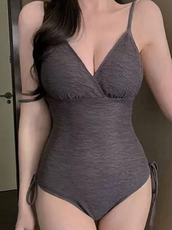 レディース ワンピース水着 連体泳装 高腰 露出背中 セクシー タイトフィット 耐久性 涼しげ 欧米風 控えめ 無袖 胸パッド付き 無ワイヤー ポリエステル 82% 白色 黒 黄色 ピンク プール 温泉 水中運動