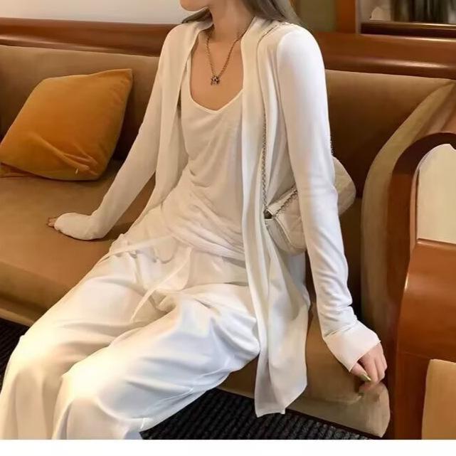 レディース 長袖カーディガン 秋冬 接触冷感 ラッセル混 薄手 防晒 落肩袖 無領 ゆったり 長め丈 日韓カジュアル ブラック ホワイト 切り替え トップス 部屋着 普段使い 軽量 伸縮性 吸湿速乾 再生繊維