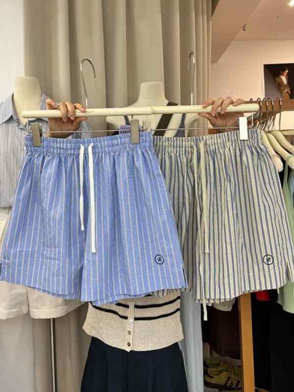 レディース ショートパンツ ストライプ刺繍 夏用 ワイドレッグ ビッグサイズ ルーズフィット カジュアルパンツ 韓国風 高腰 ホットパンツ 口袋付き 直筒型 三分丈 薄手 微弾性 ポケット 涤纶 ポリエステル 氨纶 ストレッチ 個性街頭 日常使い 外出着