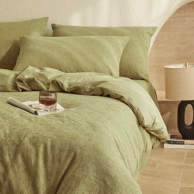 ベッドリネンセット 純棉 柔軟 親肌 快適 現代 シンプル 活性染め 印花 軽量 オリーブグリーン スモークグレー カーキ ブラウン グレー ピンク ベージュ グリーン フラワーパターン 葉柄 幾何学 春夏 通年 寝室用 吸湿 速乾 ベッドシーツ 枕カバ