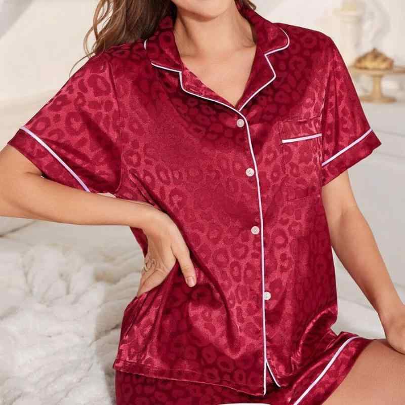 Other - パジャマ セット レディース ヒョウ柄 開襟 翻領 トップス ショートパンツ 薄手 伸縮性 接触冷感 吸湿速乾 快適 軽量 再生繊維 ポリエステル アウトドア 普段使い 通勤用 部屋着 ホテル 結婚式 赤 白 イエロー ブラック 春夏 秋冬 通年