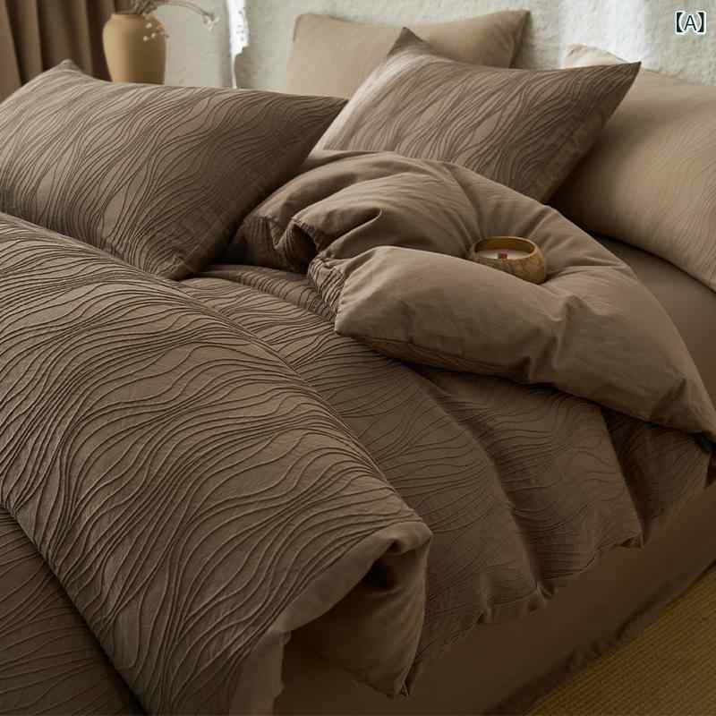ベッドルーム 寝具セット 純棉 軽量 高級感 ベッドカバー シーツ 枕カバー フィットシーツ ジャカード織り 活性染め 水洗加工 キルティング 幾何学模様 無地 波状紋 樹皮紋 肌理紋 中灰 浅灰 浅驼 焦糖 暗灰 奶昔白 ブラウン ベッドパッド 5-2