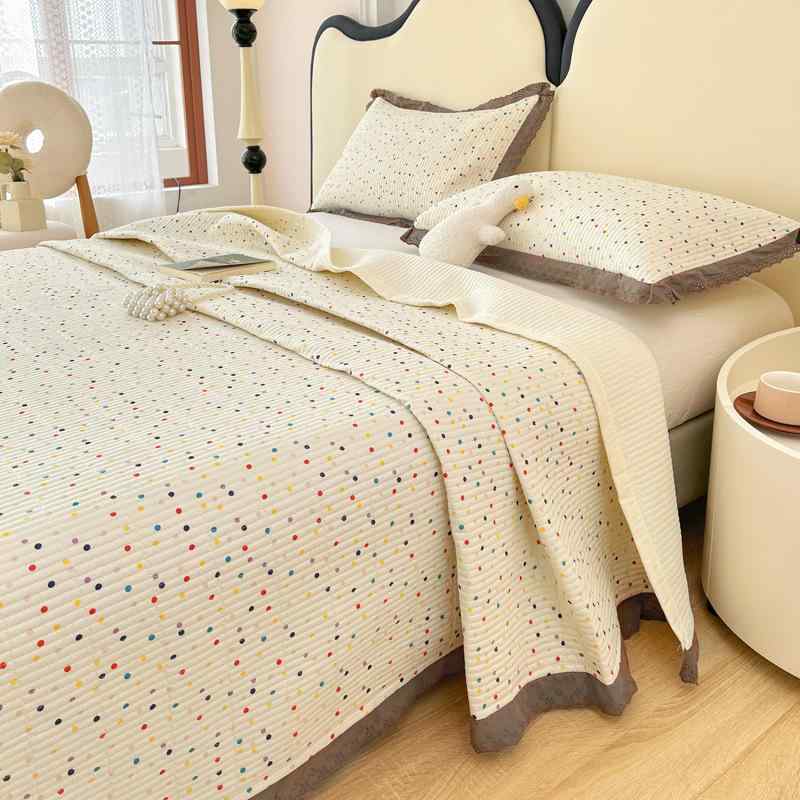 Gel Beds - ベッドカバー セット 純綿 ポルカドット 花辺 クッション綿 3点セット 4点セット ベッドシーツ 畳対応 活性印染 水洗 花柄 綿織 植物 花卉 かわいい動物 星 桃 半夏 風吟 夢影 山 煙雨 葉 小清新 スタイル シングル ダブル 枕カバー 軽量