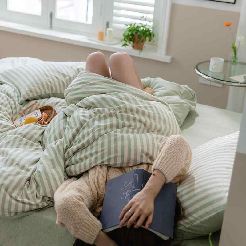 ベッドルーム用品 無地 細ストライプ ピンクグレー 黒白 ミックスピンク ブルーピンク ヘンプグレー ホワイト デニムブルー ダークブラウン ミディアムブラウン ライトブラウン チャコールブラック レッドライス グリーンライス ライトブルー エレガントグ