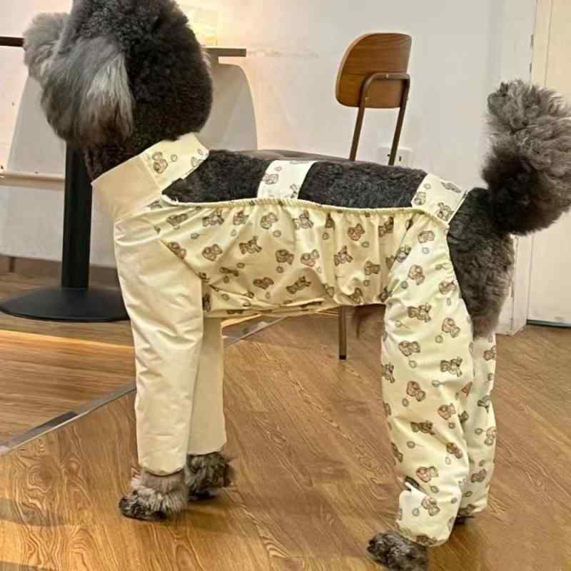ペット服 犬用 防汚レッグパンツ 屋外防塵 防尿 汚れ防止 長毛犬 大型犬 ポリエステル ユニセックス カジュアル 迷彩柄 かわいいベアデザイン 伸縮性 軽量 普段使い アウトドア 通気性 耐久性