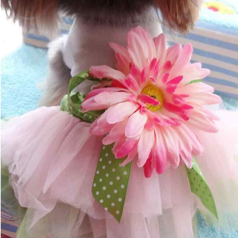ペット スカート 犬用 春夏 かわいい 太陽花 プリンセス スカート 綿素材 軽量 メス犬 白色 ピンク ネイビー 赤 花柄 ガーリー 夏服 通気性 部屋着 ドレス風 アクセサリー 装飾 ペット用品