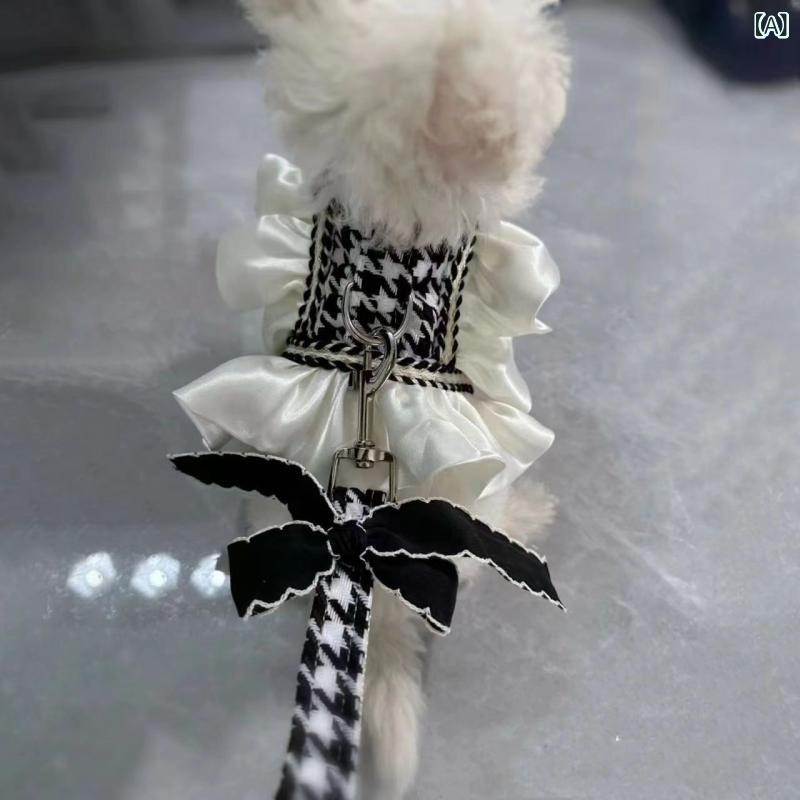 ペット服 ユニセックス 犬猫用 背心式 胸背ハーネス 牽引リード セット かわいい 花柄 プリンセス風 軽量 ポリエステル素材 XS S M L XL 2XL サイズ対応 小型犬 テディ種 外出散歩用 通気性 調整可能 ストラップ ソフト 日常使い 室内