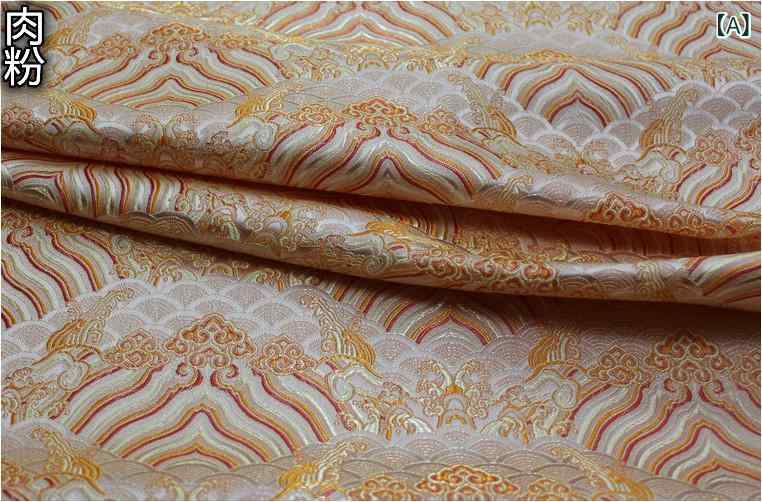 ・素材: ポリエステル100%・糸番手: 100・密度: 70・幅: 150cm・重さ: 300g・染色加工: 染色・花型: 提花・柄: 中国風・カラー展開: 肉粉・用途: ベッド用品、窓カーテン、ファッション、装飾布、舞台衣装、クッション、ソファ、テーブルクロス