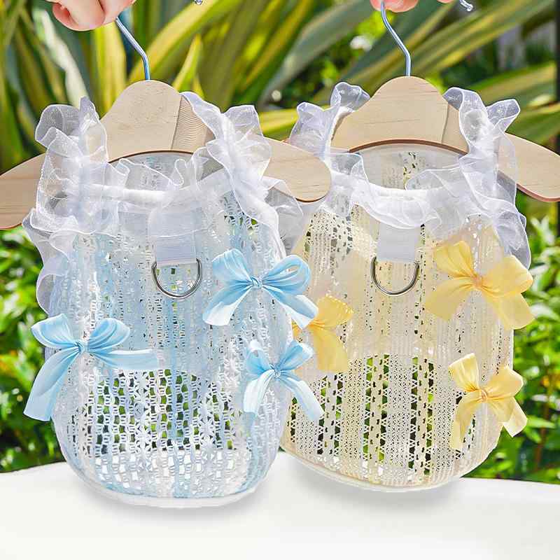 ペット 服 ユニセックス 猫 犬 吊り紐 背心 春夏 木耳レース 花柄 刺繍 切り替え 涤綿 混紡 軽量 通気性 吸湿速乾 ブルー ミルクイエロー 蝶結び アクセサリー かわいい ペットウェア