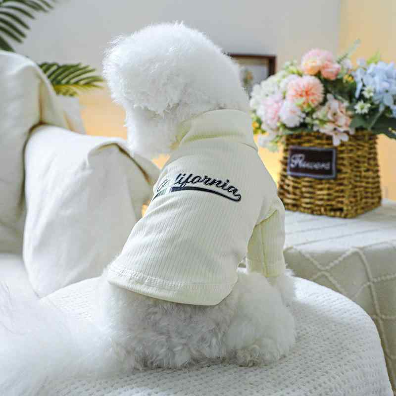 ペット服 犬猫用 春夏 薄手 半袖 Tシャツ トップス ユニセックス 涤纶素材 軽量 通気性 吸湿速乾 ブラック柄 カリフォルニア柄 ホワイト ベースレイヤー XS S M L XL対応