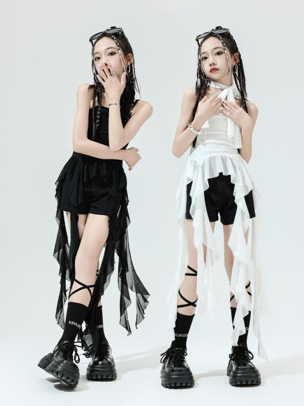 女児 ヒップホップ ダンス 衣装 ジャズダンス 女の子 セット 夏 ストリート 潮 演出 衣装 童装 かわいい トップス 短パン 黒 白 ポリエステル 涼しい 伸縮性 ネット素材 黒ロープソックス セット 普段使い ダンス練習 軽量 通気性 ビッグシルエ