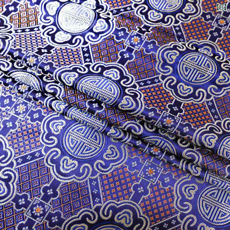 シャドーテールの生地 布料 秋冬 ナイロン 接触冷感 シルク調 手工刺繍 幾何学柄 中国風 タイムファッション 染色加工 幅広 軽量 再生繊維 宝藍 紺色 緑 普段使い 通勤用 アウトドア 伸縮性 吸湿速乾 高級感 ビッグシルエット ハイウエスト｜アングル3