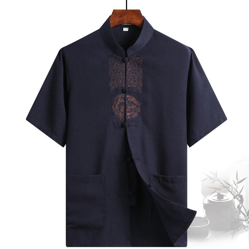 唐装 メンズ 夏 短袖 薄手 麻混紡 中年 男性用 漢服 スタイル ゆったり 上衣 刺繍 デザイン ポケット 装飾 灰色 深紺 ベージュ カラーバリエーション 軽量 通気性 吸湿速乾 快適 リラックス 着こなし ビジネス カジュアル チャイナ 風 トップ