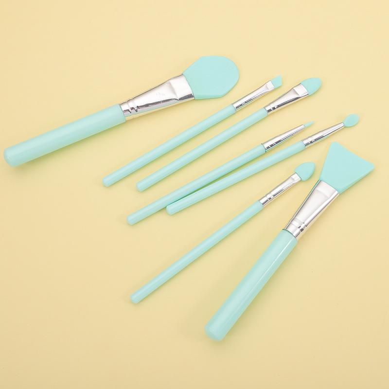 メイクブラシ セット シリコン フェイスマスク 塗布 コスメ 泥パック スプーン 7本 装 プラスチック 柄 長柄 ソフト 毛 5cm 総長 15.3cm ブルー ケース 収納 コスメメイク ツール スキンケア アクセサリー 美容グッズ 日常使い 軽量