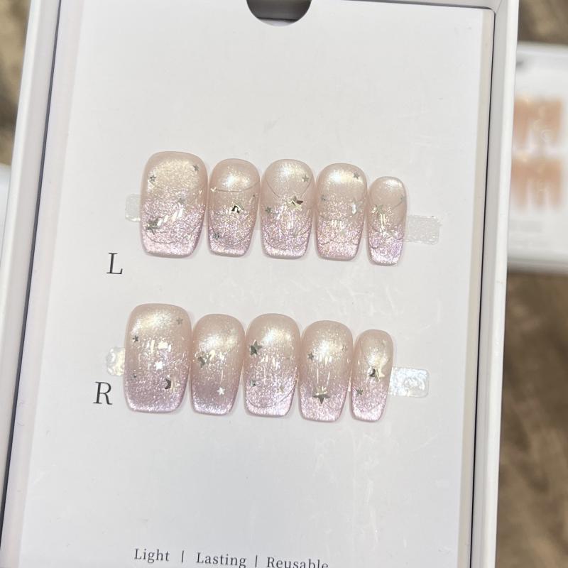 ネイルチップ 女性用 紫色 猫眼石 フレンチスタイル ラブリー ハート デザイン かわいい 甘め 復古 軽やか 甘辛ミックス ラグジュアリー インスピレーション スタイル プチクチュール ファッション つけ置き型 軽量 耐久性 日常使い オフィスコーデ