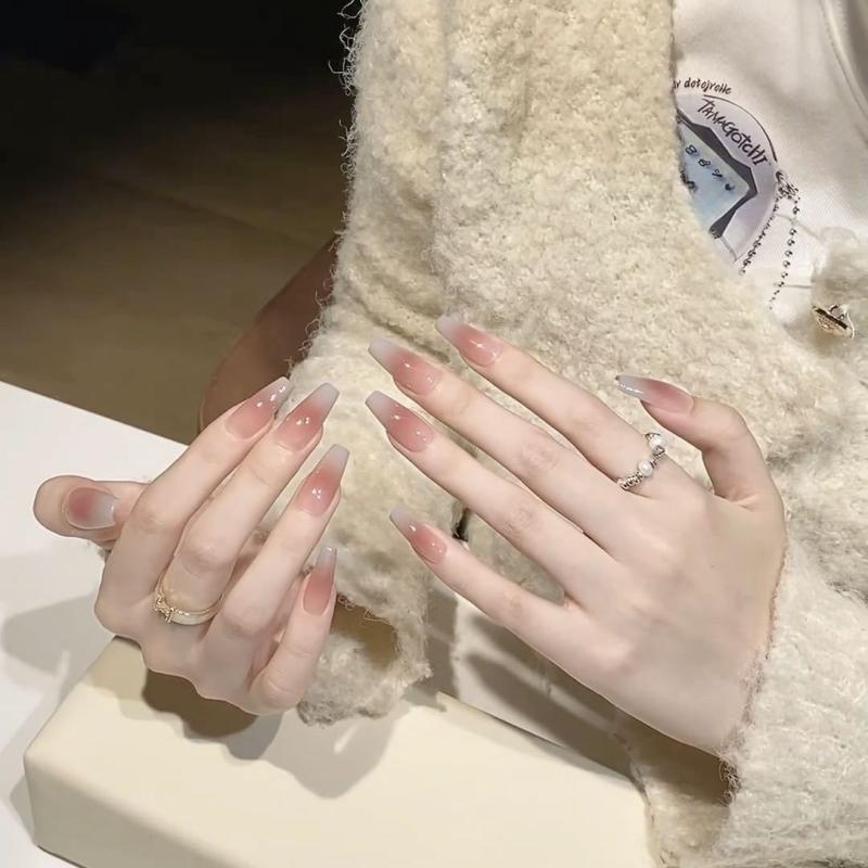 付け爪 女性用 粉色 ブルー グラデーション ネイルチップ 手作り 光療法 UV硬化 繰り返し使用 超薄型 無痕 長梯形 短梯形 特小サイズ XS 小サイズ S 中サイズ M 大サイズ L 星空 星柄 かわいい シンプル スイート ネイルアート 指先美人