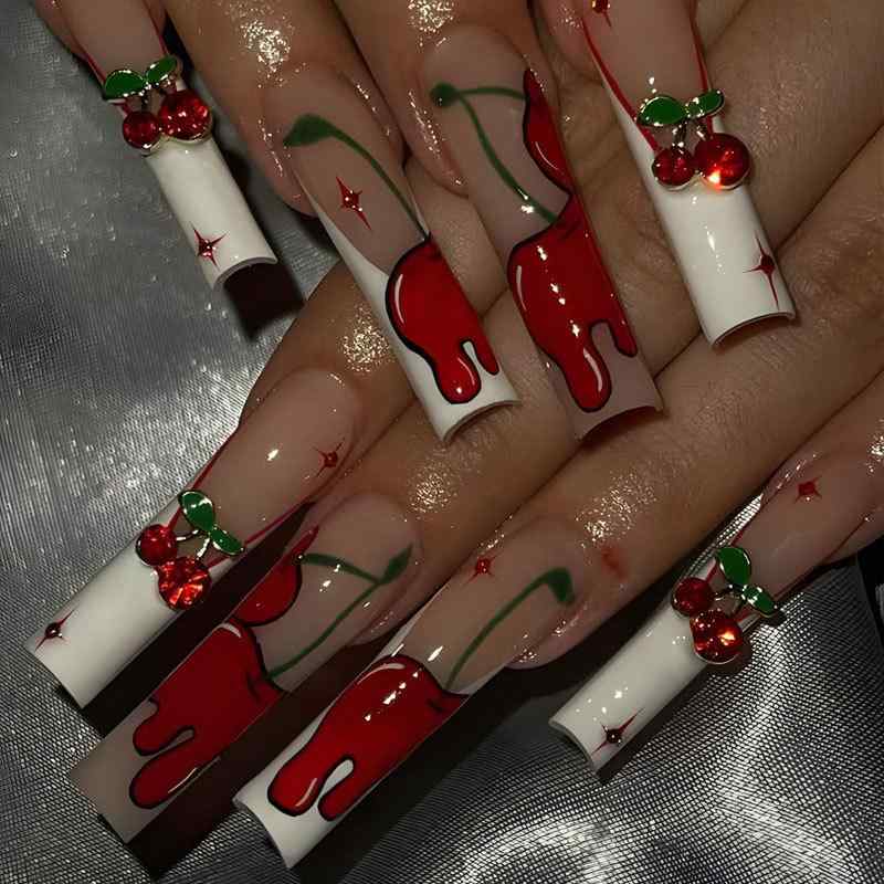 美甲 メンズ 女性用 貼り付け式 偽爪 長爪 白色 フレンチスタイル かわいい チェリーモチーフ 可拆卸 欧方型 赤白カラー 蝶結び 星柄 シンプル スパイシー 欧米風 インス風 軽量 耐久性 日常使い 通勤用 部屋着 伸縮性 再生繊維 ビッグシルエット