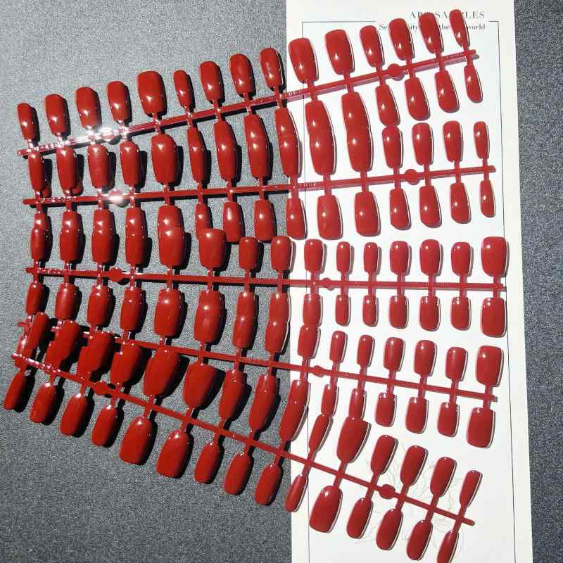 ネイルステッカー ウィンナーレッド 気質 偽指甲 完成品 甲片 ネイルスプレー 純色 超薄 無痕 短方 中方 短狭楕円 XS S M 短款 中款 長款 楕円型 杏仁型 穿戴式 バレエ型 女性用 かわいい デザイン 簡単装着 耐久性 自然仕上がり