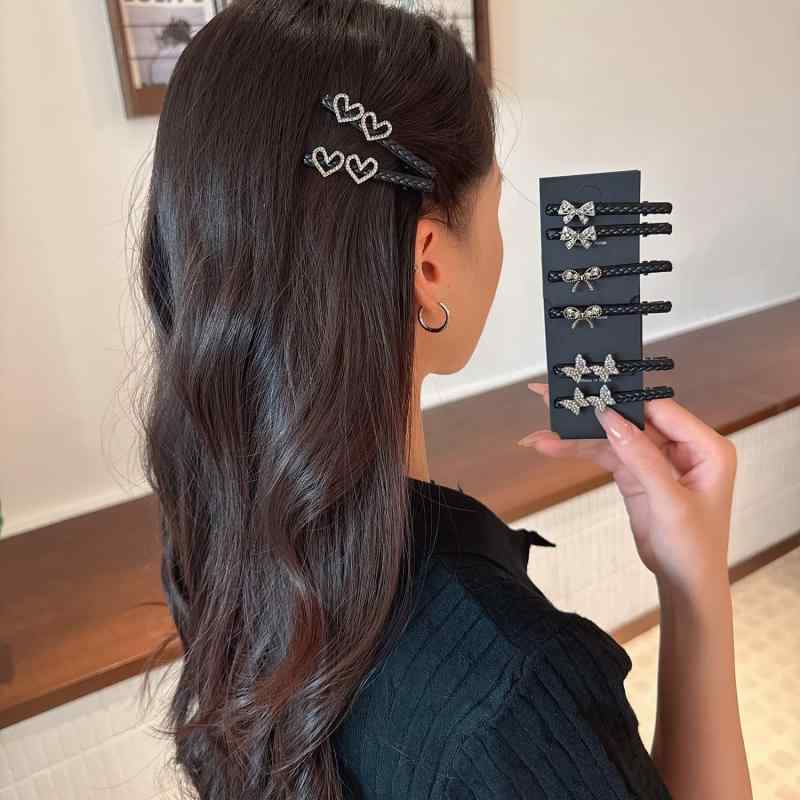 ヘアアクセサリー 女性用 秋冬 ファッション 通勤 かわいい ハート 蝶結び 蝶 スワロフスキー風 クリスタル 編み込み 革 デュークビル ピン バン サイド 髪飾り ヘアピン バレッタ シンプル スタイリッシュ アクセ