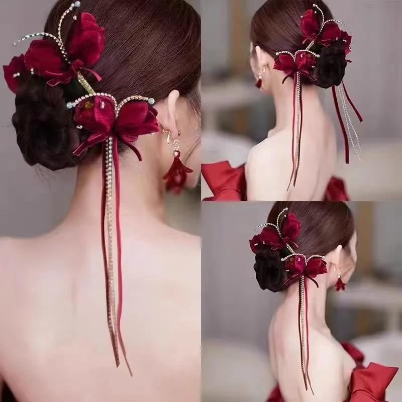 Rakuten - ヘアアクセサリー 女性用 ウェディング 酒红色 ベルベット フラワー バタフライ チューリップ リボン 敬酒ドレス 発簪 結婚 婚約 鴨嘴クリップ 春季 オリジナルデザイン 植物モチーフ 布地 手作り かわいい 華やか ヘアピン ヘアクリップ ヘアバンド