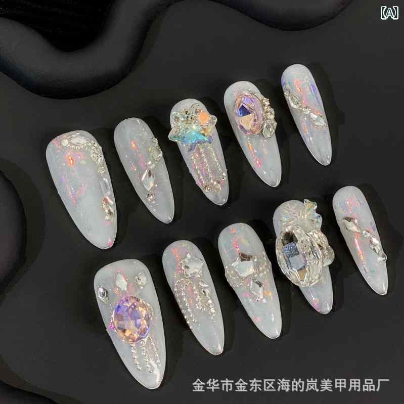 ネイルチップ 秋冬 女性用 フルダイヤ 爆闪 純手工 着脱式 かわいい 甘め フレンチ シンプル スイートクール 軽奢 ショート 中長 ガラス雪夜 ホワイト 輝き ハンドメイド 指先美 フェアスキン 光沢 装飾 透明感 セラミック風 ファッション 日常使