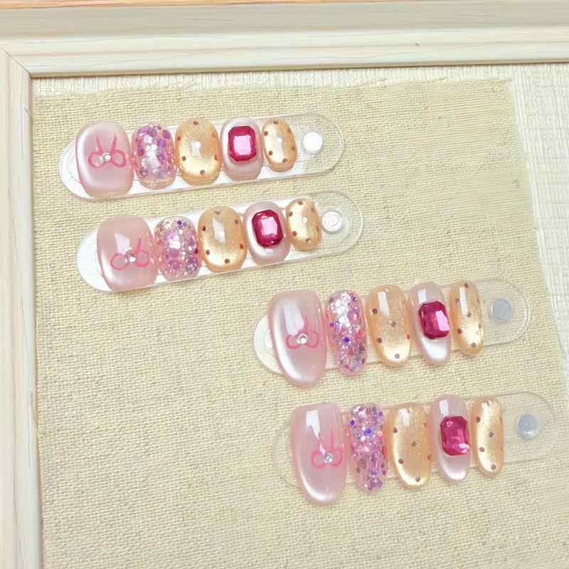 ネイルシール かわいい 手描き ピンク 猫眼 ポルカドット 蝶結び 手作り 光硬化 甲 豆豆甲 短楕円 猫眼 甘め スパイシー 蛍光 爆闪 スイートクール 純欲 蝶結び パターン 粘着式 ネイルパッチ セルフネイル デコレーション 指先アート 日常使い
