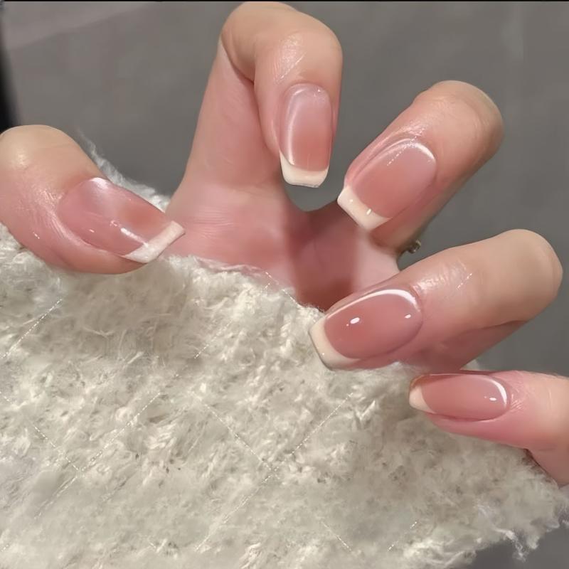 ネイルシール 女性用 可愛い猫眼 フレンチスタイル 指甲 ピンク 桃 ベール シェル 装飾 短型 楕円形 薄型 無痕 光沢 透け感 シンプル モダン 猫爪 蝶結び 星 花柄 チェック 蝶 ヒョウ柄 浮き彫り ハート チェッカー 星柄 キャンディ ローズ