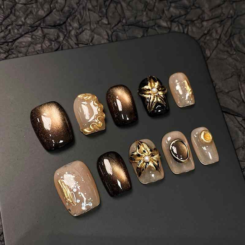 マニキュア 女性用 金属感 復古 花柄 ホワイト グリーン 猫眼 ショートネイル 超キラキラ 気品 個性 ヨーロピアン セクシー つけ爪 かわいい 甘め フレンチ 爆闪 透明感 インスピレーション スタイル 浮き彫り パターン 軽量 伸縮性 夏 春夏