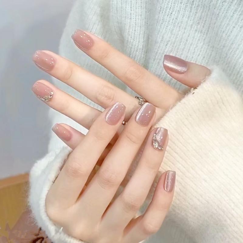 ネイルステッカー 女性用 猫眼 ピンク シンプル ラメ ジェル 30枚 かわいい 甘め フレンチスタイル 浮き彫り ショート 中長 セルフネイル つけ爪 簡単 日常使い 軽量 伸縮性 ピンク系