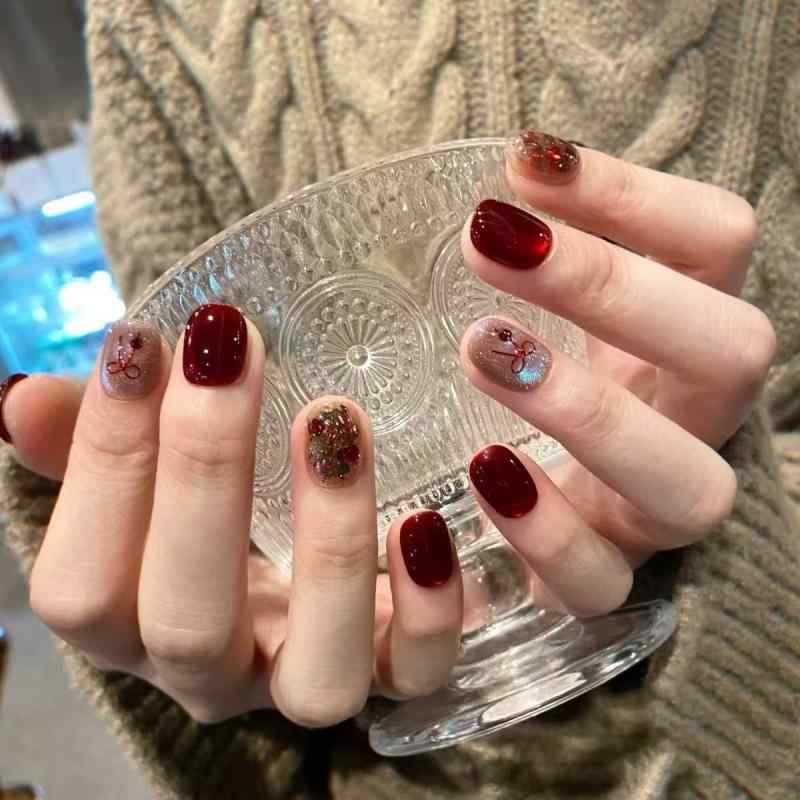 美甲 女性用 かわいい 猫眼 甘い フレンチ 爆闪 透明 クリーン シンプル ヨーロッパ風 スイートクール インス風 短め 着用式 十字架 いちご 花柄 ハート ピーチ 星空 ヒョウ柄 浮き彫り 星 赤 ピンク系 ラッキーアイテム 気質 セクシー 手軽