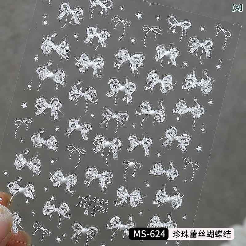 ネイル シール ステッカー レース 蝶結び 立体 浮雕 白色 リボン クリスタル ダイヤモンド 真珠 装飾 かわいい シンプル ナチュラル ジェルネイル ネイルアート 女性用 指先 デコレーション 3D デザイン セルフネイル キット