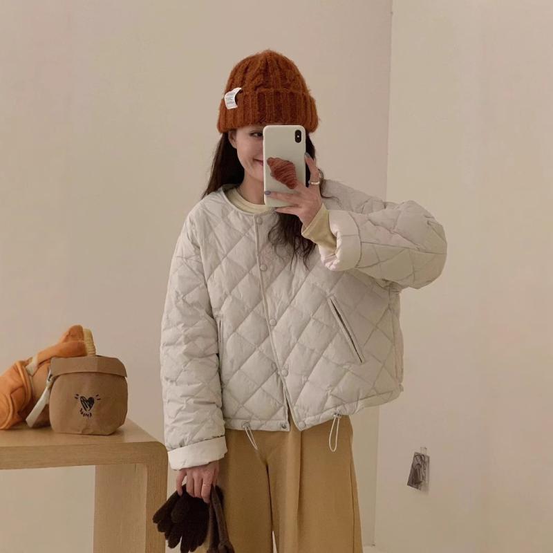 レディース 羽绒服 ダウンジャケット 軽量 短丈 コート 米白色 ピンク系 ブルー カラー ブラック 秋冬 冬用 暖か ダウン 白鸭绒 充填 90% 以上 軽薄 薄手 中厚 面料 ナイロン ポリエステル 95% 以上 ワイド ルーズ シルエット 丸首 ラ(4.0)