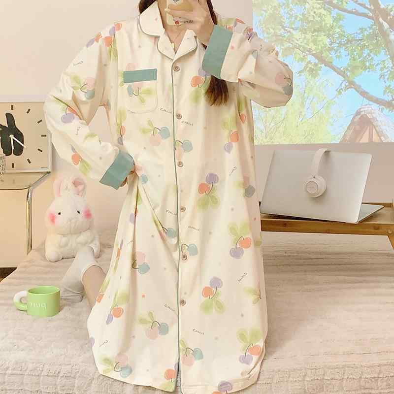 マタニティパジャマ レディース ワンピース 綿100％ 薄手 ロング丈 産後 授乳口付き 入院着 ルームウェア 部屋着 春夏 カジュアル ナチュラル シンプル 柔らかい 肌触り良い 通気性 快適な着心地・素材: 綿100%・スタイル: カーディガン・袖丈: 長袖・ボトムス丈: ロングパンツ・柄: アニメ・キャラクター・生地の厚さ: 普通(161-180g/平米)・カラー展開: アプリコット・サイズ展開: L,XL,XXL,3XL
