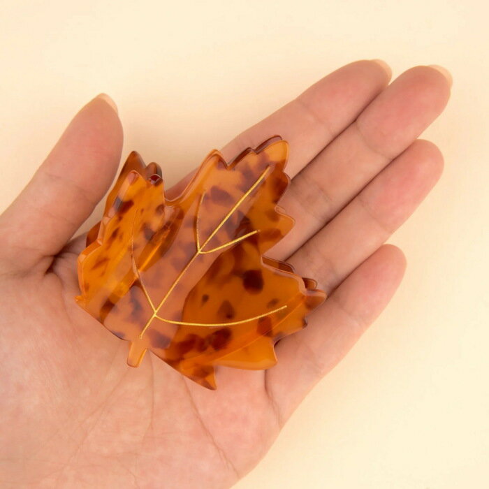 【感謝祭 今だけの特別価格】ククシュゼット 正規商品 ヘア アクセ ギフト 新作 秋 ハロウィン 葉っぱ Coucou Suzette メープル リーフ ヘア ...