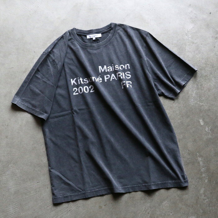 Rakuten - メゾンキツネ ユニセックス Tシャツ MAISON KITSUNE フェード コンフォート Tシャツ 2002 FADED COMFORT TEE SHIRT ブラック BLACK FADED 2026春夏新作