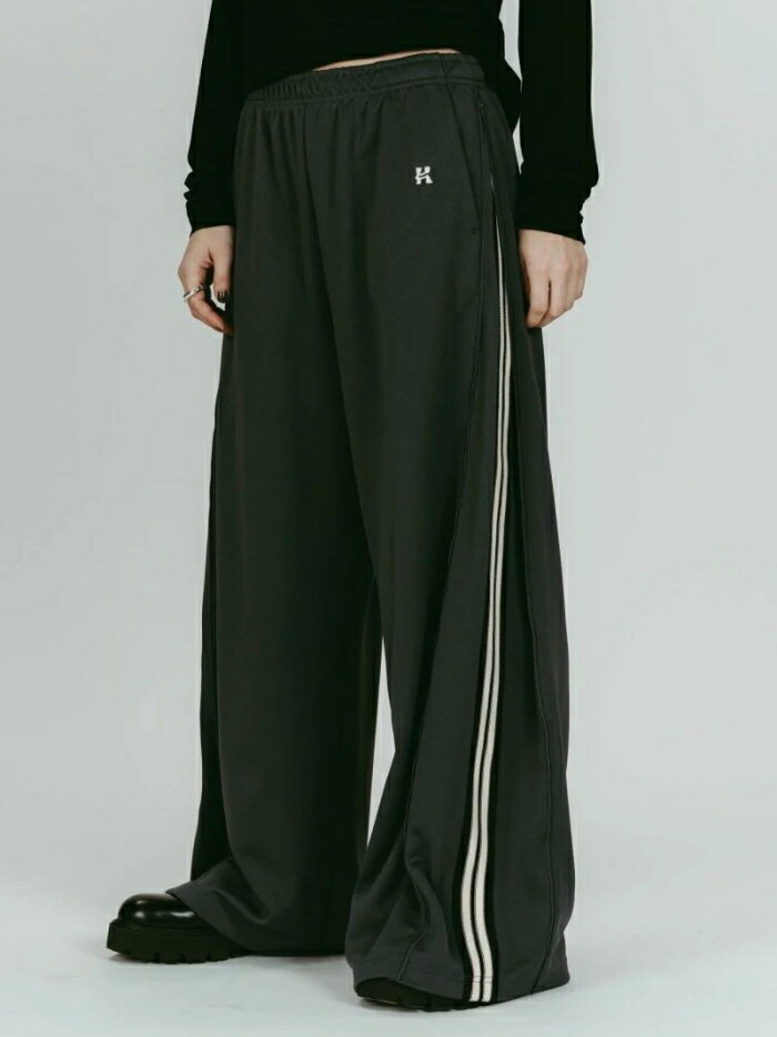 樂天商城 - Knuth Marf パンツ ユニセックス クヌースマーフ ジップアップ トラック パンツ zip-up track pants unisex ブラック/ブラウン/スモーキーブルー Black/Brown/SmokyBlue 3色展開 2026春夏新作