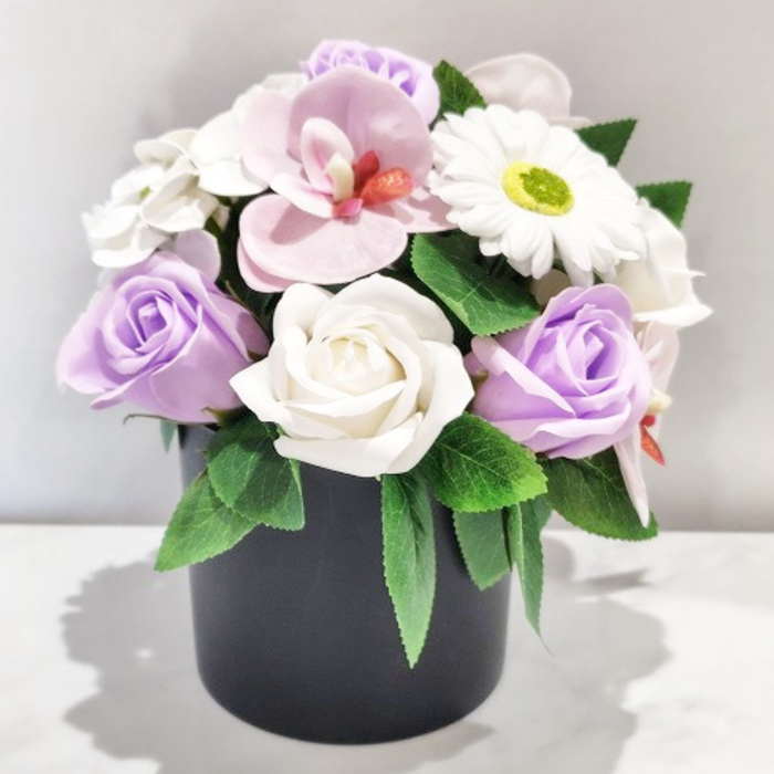 花かご フラワーバスケット 初盆花 お供え お供え初盆花 ユリ 薔薇 胡蝶蘭 アレンジ お供え花 バスケッ..