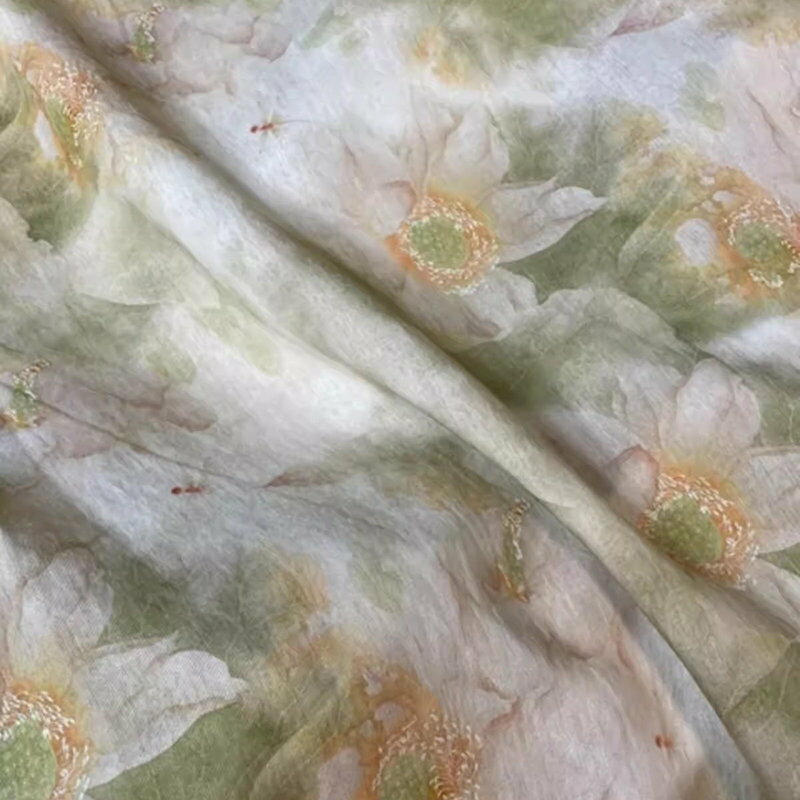 送料無料 幅145cm 90cm単位 生地 布 布地 ぬの きじ プリント 菊花柄 グリーン ホワイト スカート生地 パジャマ生地 楽天海外通販