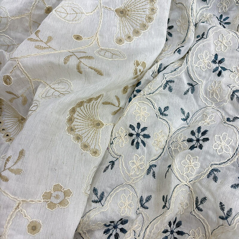 乐天商城 - 送料無料 115cm幅 90cm単位 刺繍生地 生地 ジャカード生地 布 布地 色織り生地 ジャカード織り 立体刺繍布 麻混纺生地 植物柄 花柄 重工 縄绣 小清新刺繍 小花透かし刺繍 黄色銀杏葉 青い小花 楽天海外通販