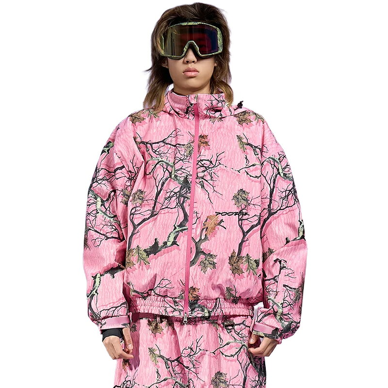 【上下セット/ジャケット+ロングパンツ】(こちらをクリックしてリンクに移動) 【単品/ジャケット】(こちらをクリックしてリンクに移動) 【単品/ロングパンツ】(こちらをクリックしてリンクに移動) 商品説明 商品内容 ジャケット（パンツは別売りです） 生産国 中国 注意書き ※商品写真は、できる限り現品を再現するように画像処理などの補正を行っておりますが、ご利用のモニターや環境により差異が生じます。予めご了承ください。 ※生地の特性上、多少ニオイがある場合がございますが、日陰干しで数日干していただくか、あるいは数回ご使用していただく間に、 ニオイは気にならなくなります。 ※上記の数値は、実測によるものです。多少の誤差はご容赦ください。 ※仕様は予告なく変更される場合があります。（ご使用に差し支えない程度） 注意事項 ・お客様が通常と同じお買い物ステップで安心して海外の商品を購入できるよう、楽天市場から指定を受けた委託先である（株）コマースロボティクスが、当店の店舗運営業務を行います。 ・当店でご購入された商品は、原則として、「個人輸入」としての取り扱いになり、全て中国からお客様のもとへ直送されます。 ・個人輸入される商品は、全てご注文者自身の「個人使用・個人消費（日本に居住する者に寄贈される物で、当該寄贈を受ける者の個人的な使用に供される場合を含みます。）」が前提となります。第三者への譲渡・転売が法令で禁止されるもの（医薬品、医薬部外品、化粧品等を含みますが、これに限られません。）もございますのでご注意下さい。 ・通関時に関税・輸入消費税が課税される可能性があります。課税額はご注文時には確定しておらず、通関時に確定しますので、商品の受け取り時に着払いでお支払いください。詳細はこちらご確認下さい。 ・色がある場合、モニターの発色の具合によって実際のものと色が異なる場合がある。 ・ご注文後、10営業日以内に配送手続きをいたします。配送作業完了後、4〜7日程度でのお届けとなります。（商品によって納期が異なりますので、詳細は店舗までお問い合わせください。）