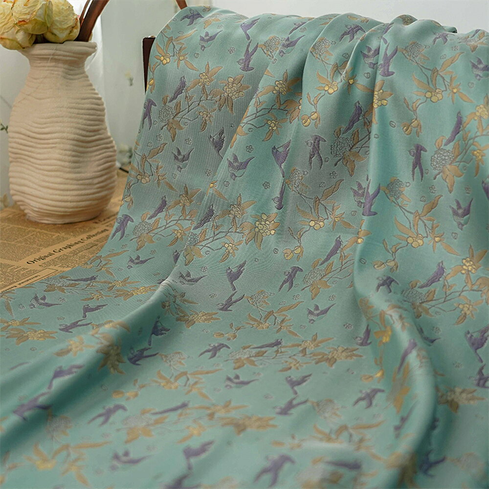 送料無料 158cm幅 90cm単位 ジャカード生地 エンボス生地 浮き彫り生地 生地 布 布地 色織り生地 ビワ ..