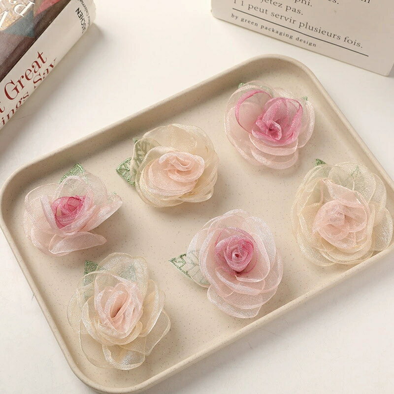 送料無料 バラ フラワーパーツ サテン オーガンジー 薔薇 DIY パーツ ハンドメイド 手芸 素材 材料 アクセサリーパーツ 副資材 ヘアアクセ ブローチ ブレスレット ワンピース 装飾 インテリア ギフト プレゼント 手芸 アクセサリー ヘアアクセ ブローチ 造花 楽天海外通販