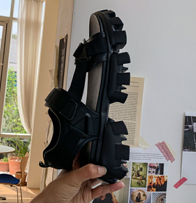 HE&SHE SUITROOM �������塼�� �˻ҥ��塼�� �� ����ץ� �����奢�� �ե����ޥ� Ugly Strap Sandals