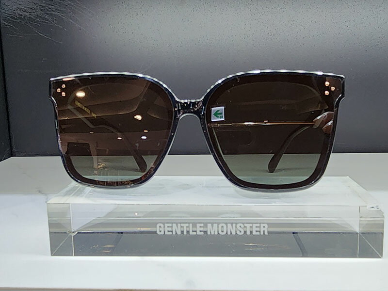 HE&SHE 【送料無料】GENTLE MONSTER ジェントルモンスター 大人気 HER01 ブランドサングラス ウェリントンサングラス オーバーサイズサングラス ファッションサングラス カラーレンズ アジアンフィット 旅行 偏光レンズ ユニセックス 男女兼用
