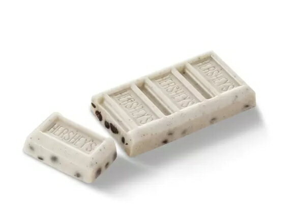 ハーシー HERSHEY'S HE&SHE 送料無料 Hershey's Cookie & Cream Chocolate 904g ハーシュクッキーアンドクリームチョコレート キャンディ お菓子 大容量
