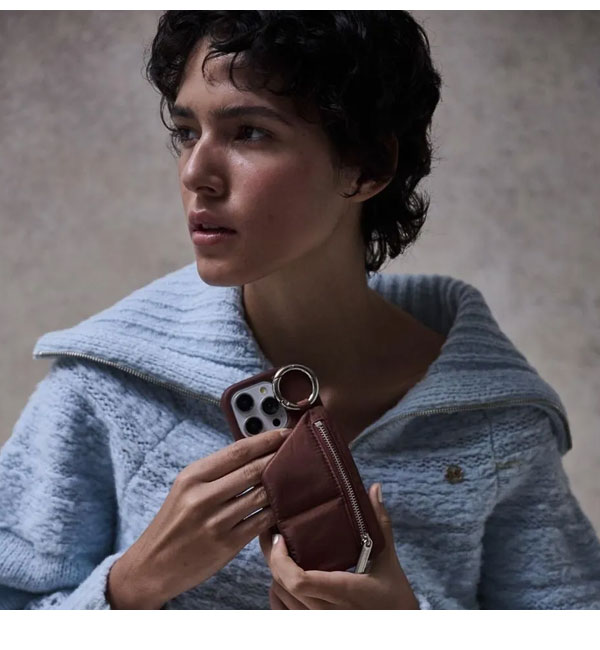 【即納】 【iPhone対応】 エジュー ajew cadenas puffer case shoulder iPhone16 iPhone15 14 pro ケース カバー ストラップ付き 紐 パファー ギフト aj02-068